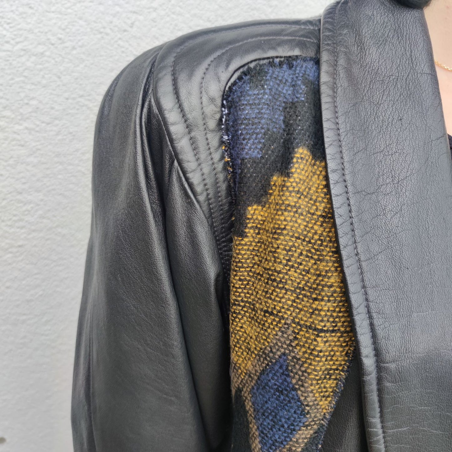 Vintage Lederjacke schwarz mit Aztekenmuster Gr. L