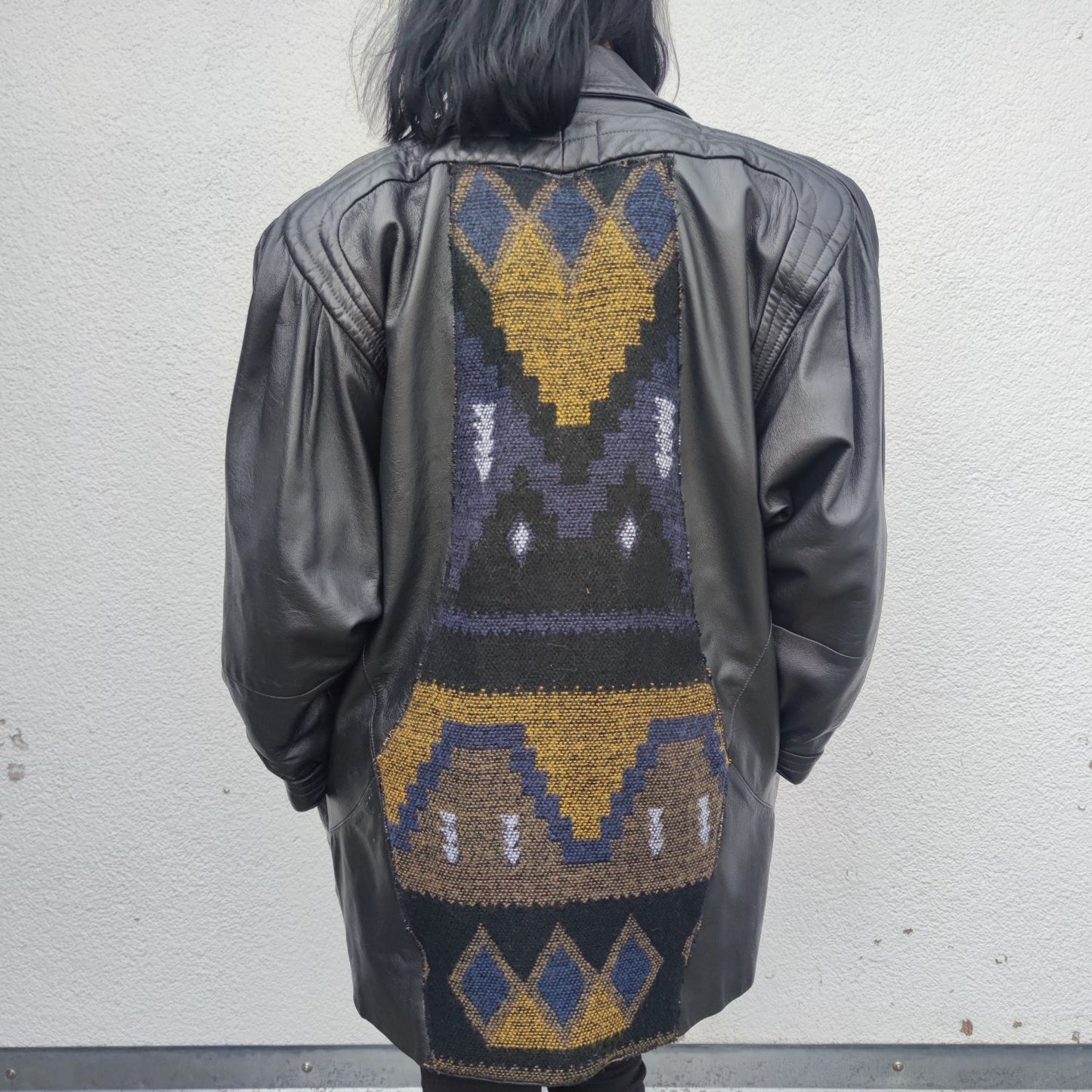 Vintage Lederjacke schwarz mit Aztekenmuster Gr. L