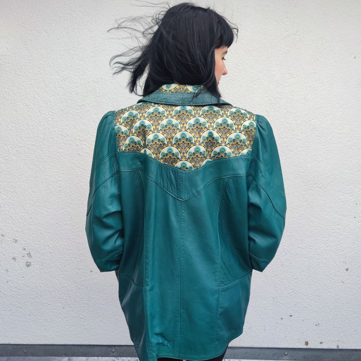 Vintage Lederjacke Petrol mit Blumen Details Gr. L