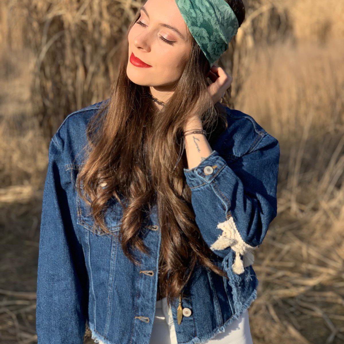Deine Jeansjacke bei uns gestalten als The Love of Mandala Makramee blau statt 129€