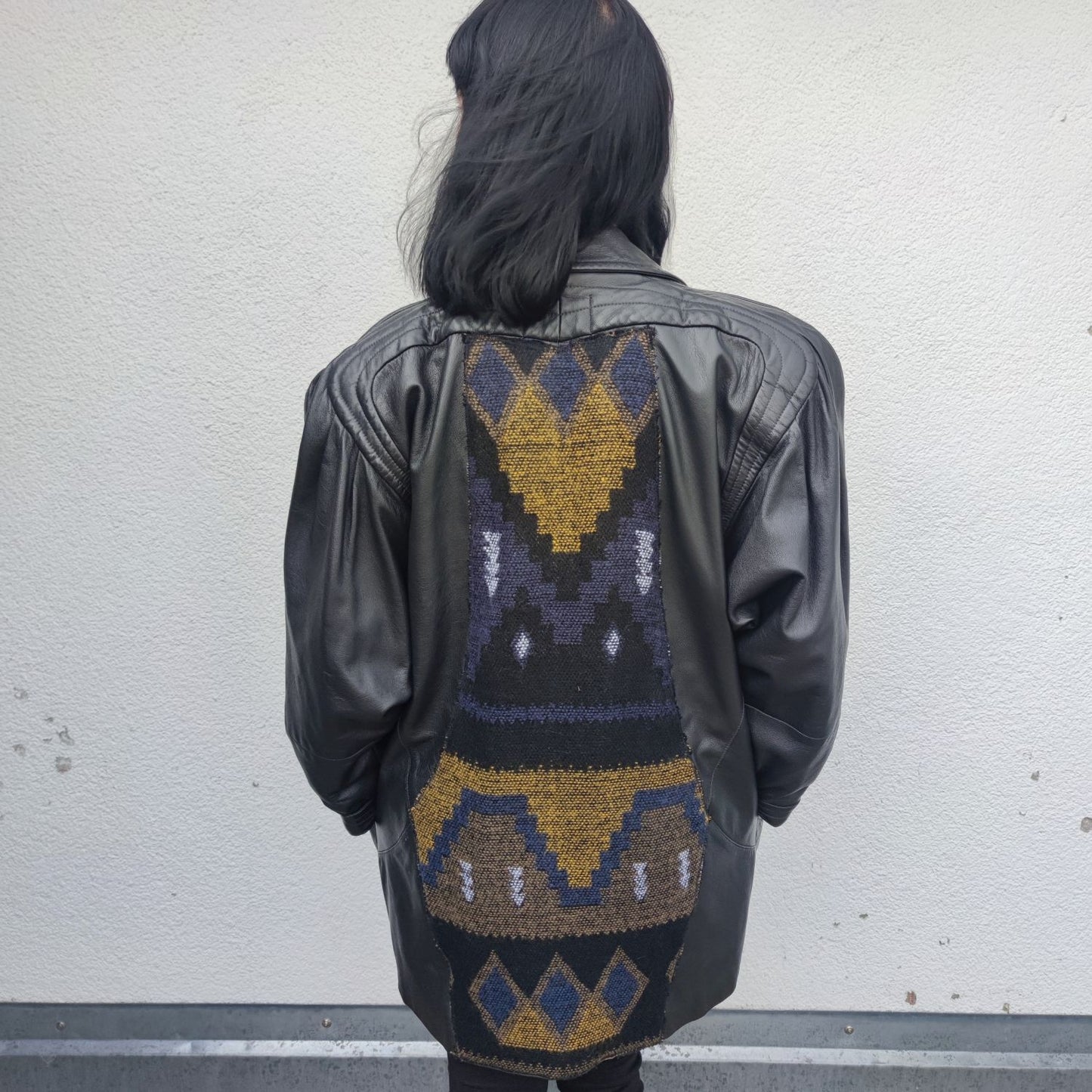 Vintage Lederjacke schwarz mit Aztekenmuster Gr. L