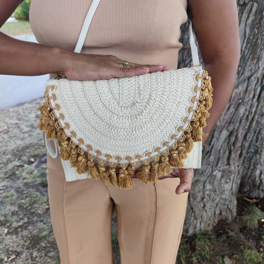 Bohia Handtasche mit senfgelben Fransen - in Creme